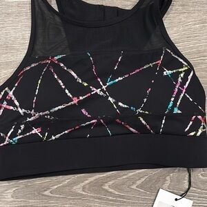 Women's Black Geometric Sports Bra